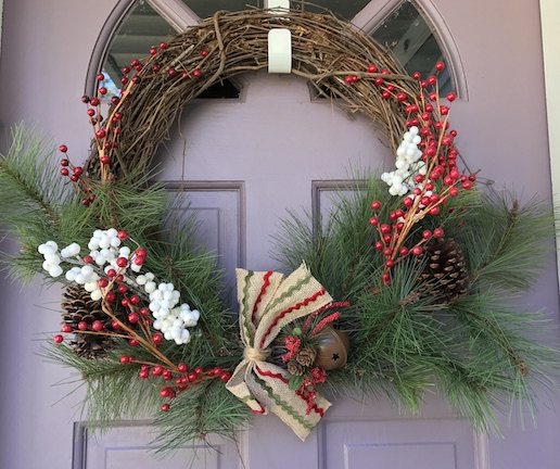 DIY Rustic Christmas Wreath with a country feel