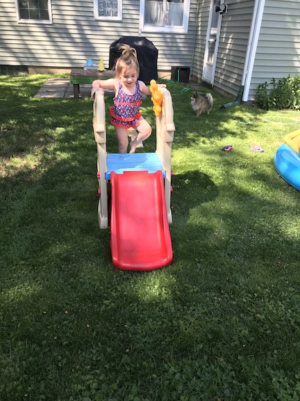 Keep the kids busy this summer with an easy kids obstacle course ideas for them to run, play, jump and stay busy. The kids will love creating and doing the obstacle course. 
