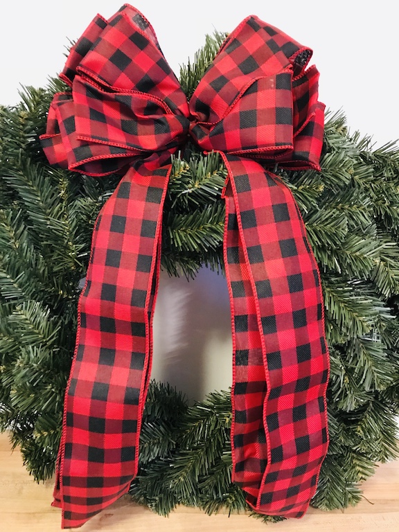 Make your home stylish with buffalo check Christmas Decor. Give your front door decor and update with this easy DIY Buffalo Check Pine Berry Wreath for Christmas. #Christmas #ChristmasWreath #PineBerryWreath #BuffaloCheck 