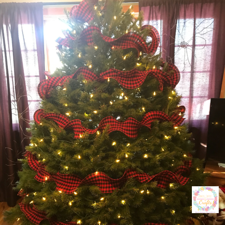Buffalo Check Christmas Tree with Ribbon