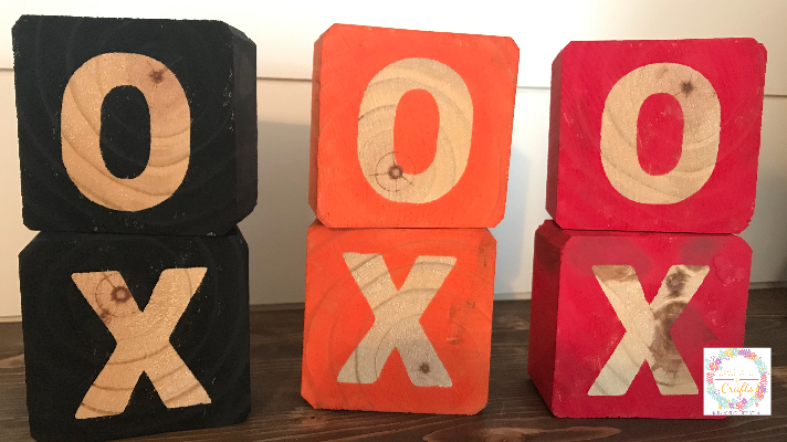 Cricut Tutorial to Paint over vinyl lettering on wood blocks and signs