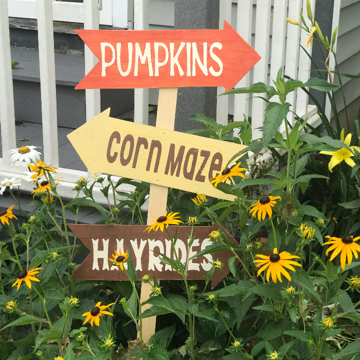 DIY Fall Yard Sign 