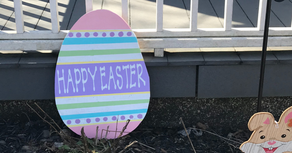 Wooden Easter egg for your lawn