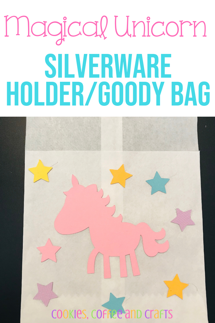 Every little girl dreams about a magical unicorn birthday party. Here is a cute idea, perfect for on a budget, to create cute goody bags or silverware holders. These decorations will add a special touch to your unicorn party. #unicorn #unicornparty #unicornbirthday #onabudget #cheap #goodybag