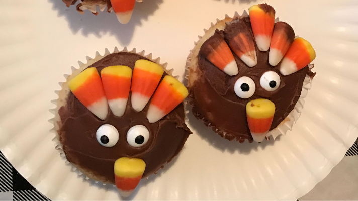 Easy and Fun Turkey Cupcakes for Kids