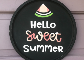 Watermelon themed summer pizza pan wreath for your front door
