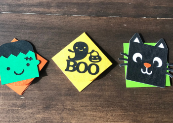 3 Halloween corner bookmarks with Cricut