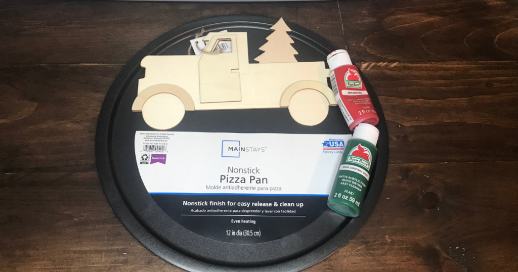 Supplies for Christmas Pizza Pan Craft